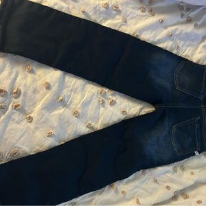 Boys size 7 flap doodle Jeans